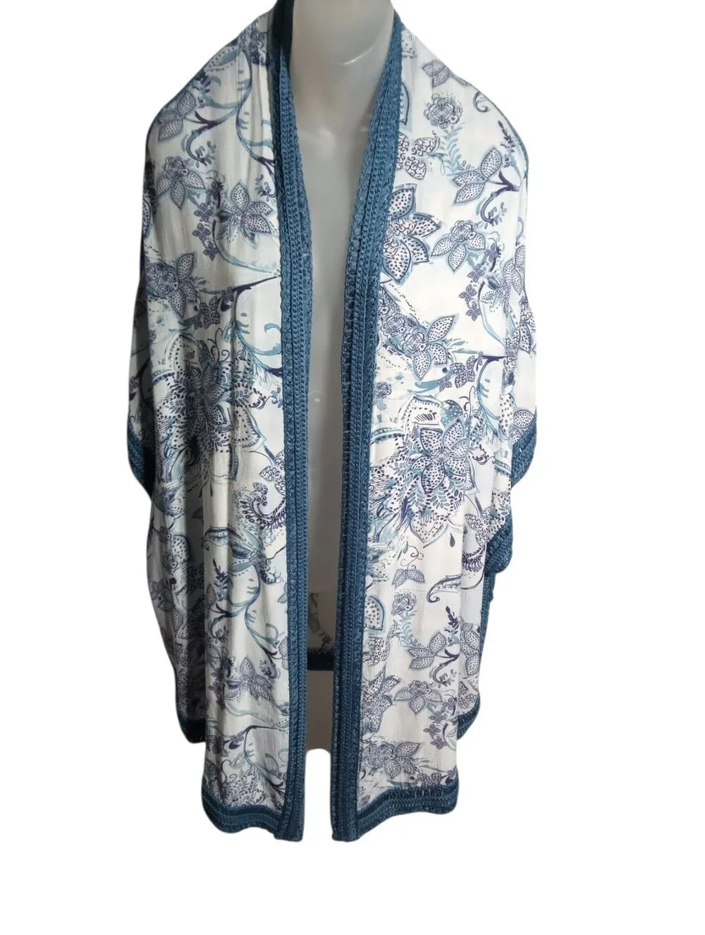 Chico’s Floral Braided Trim Open Front Shrug Cardigan Kimono Cover Up Sz L/XL